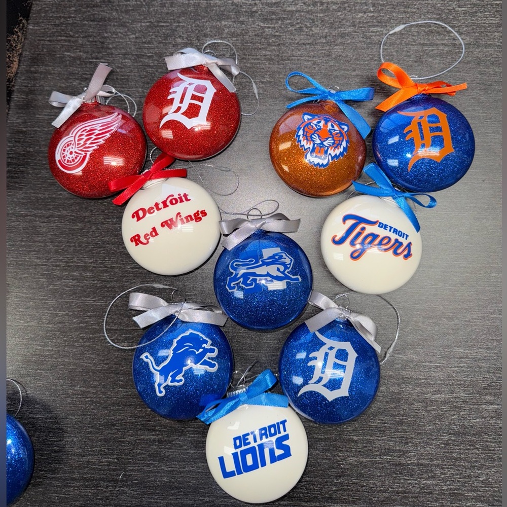10 Detroit Teams Ornaments Lions Tigers Red Wings